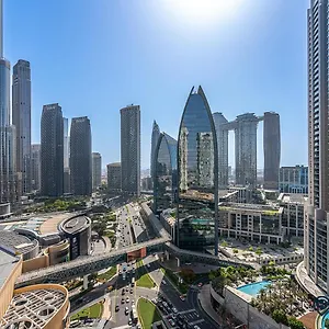 Holistay Luxury Homes - Burj Khalifa View - Direct Access Mall دبي
