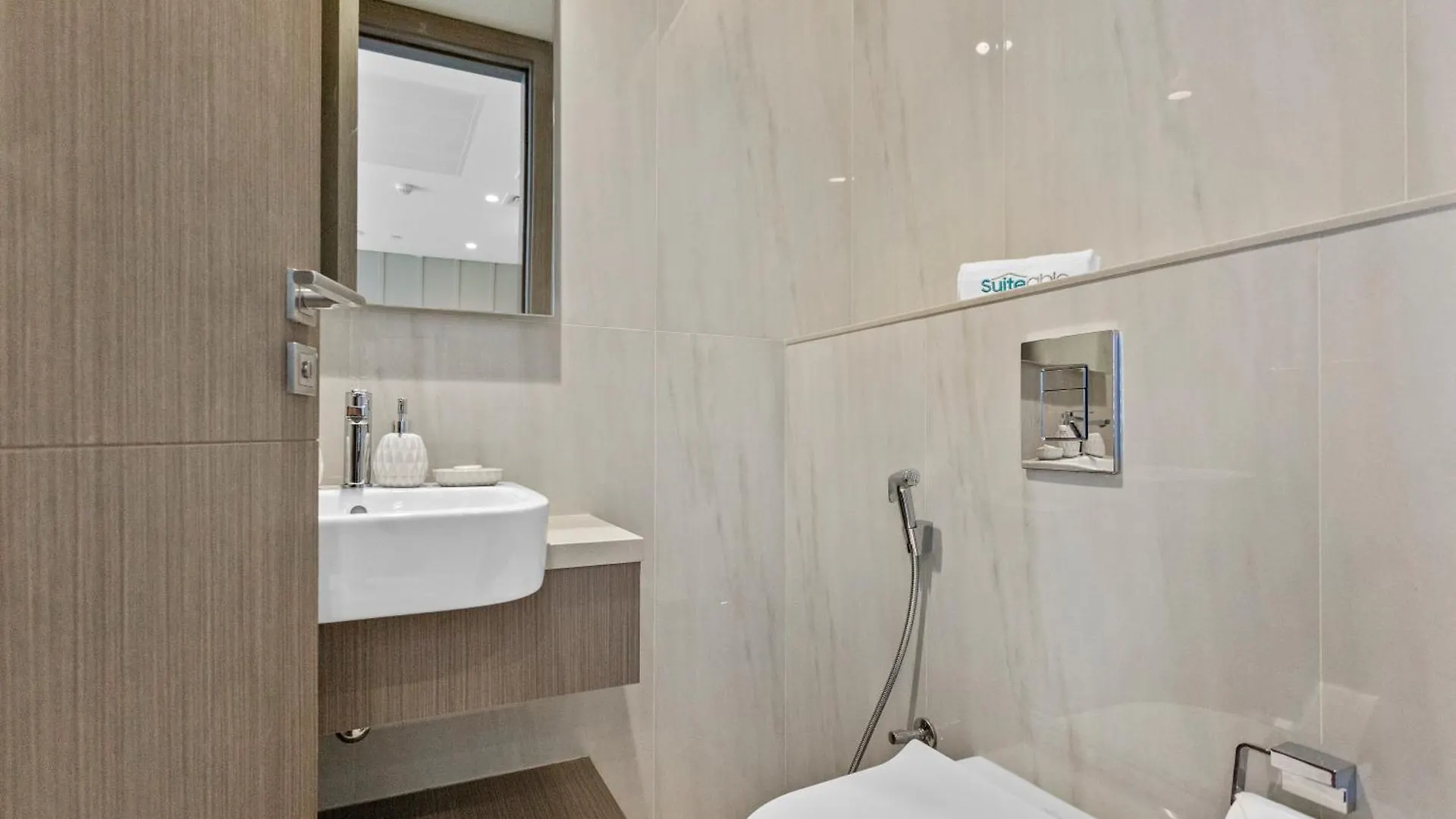 Apartment Modern 1Bedroom W Burj Khalifa View In Peninsula Dubai