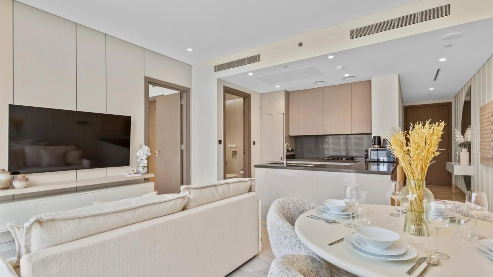 Modern 1Bedroom W Burj Khalifa View In Peninsula Dubai Apartment
